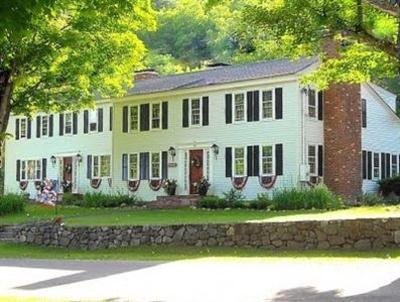 фото отеля The Clarke House Bed & Breakfast