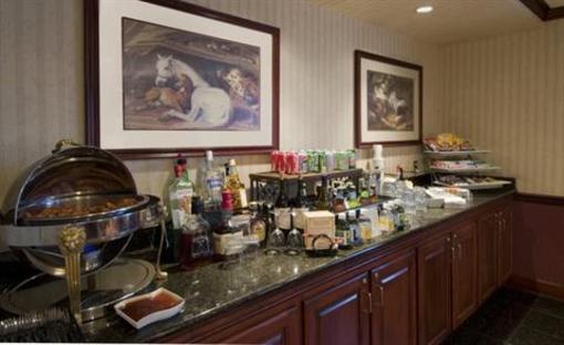 фото отеля Cincinnati Marriott Northeast