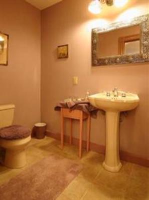 фото отеля Ivory Creek Bed and Breakfast