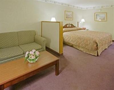 фото отеля Americas Best Value Inn & Suites-Tyler Downtown