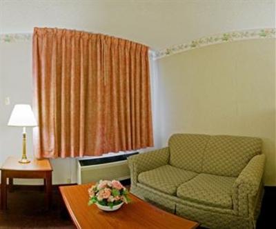 фото отеля Americas Best Value Inn & Suites-Tyler Downtown