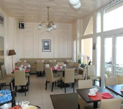фото отеля Hotel Ambassadeurs
