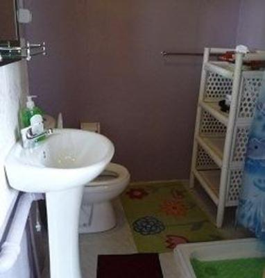 фото отеля Family Cozy Bed & Breakfast