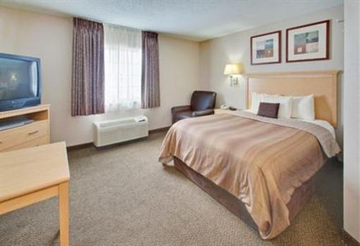 фото отеля Candlewood Suites Fargo
