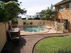 фото отеля Mollymook Surfbeach Motel & Apartments