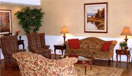 фото отеля Econo Lodge Greenville North Carolina