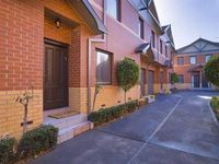Quest East St Kilda