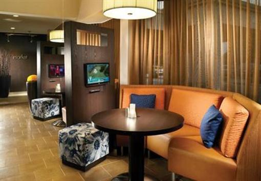 фото отеля Courtyard by Marriott Macon