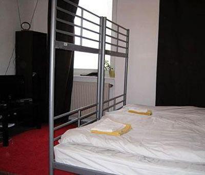 фото отеля Bearlin City Apartment Brunnenstrasse Berlin