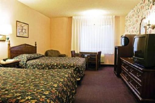фото отеля Brookhurst Plaza Inn