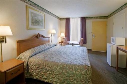 фото отеля Americas Best Value Inn Covington