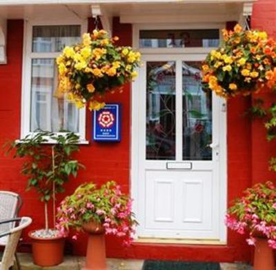 фото отеля Rossdene House