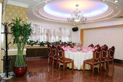 фото отеля Feng Huang Hotel