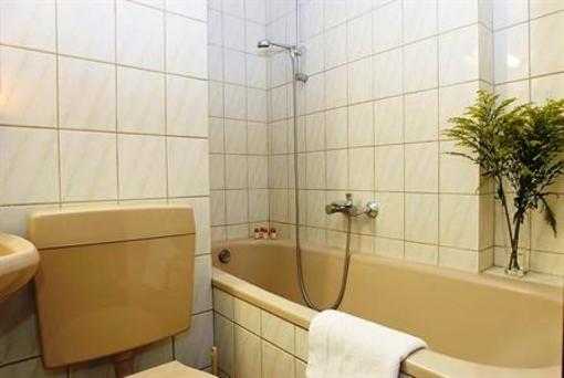 фото отеля Hotel Pension Haubach Central