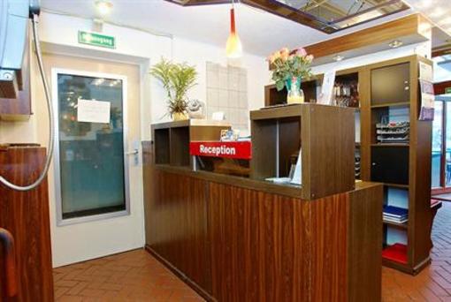 фото отеля Hotel Pension Haubach Central
