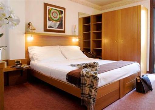 фото отеля Hotel Holiday Monclassico