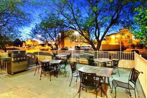 фото отеля Holiday Inn Express Marana