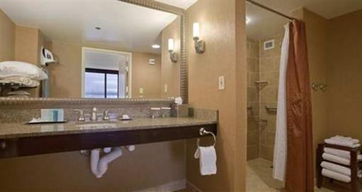 фото отеля Hilton Burlington
