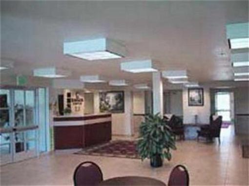 фото отеля Heritage Inn Express Rocklin