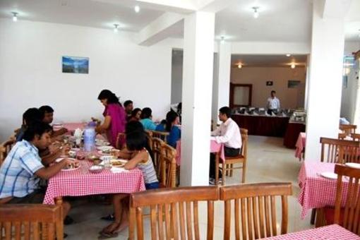 фото отеля Hotel Park Residency Manali