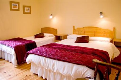 фото отеля Pearse Road Guesthouse