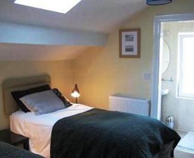 фото отеля Birkdale Guest House Southport
