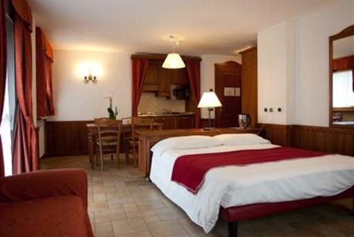 фото отеля Residence Le Grand Chalet Apartment Courmayeur