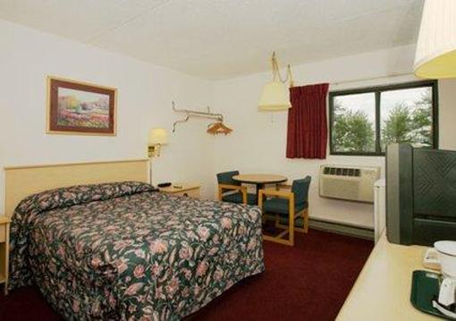 фото отеля Econo Lodge Inn & Suites Bangor (Maine)
