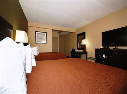 фото отеля BEST WESTERN Charleston Plaza Hotel