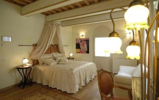 фото отеля Hotel Villa Roncuzzi Russi