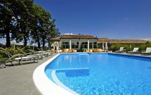 фото отеля Hotel Villa Roncuzzi Russi