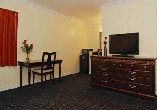 фото отеля Econo Lodge Long Beach