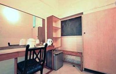 фото отеля Airlines Hotel Amritsar