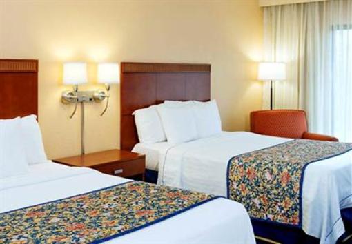 фото отеля Courtyard by Marriott Huntsville