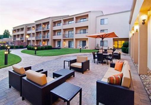 фото отеля Courtyard by Marriott Huntsville