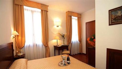 фото отеля Hotel La Forcola