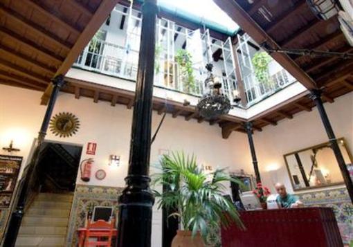фото отеля Hostal Lis