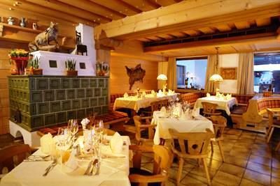 фото отеля Hotel Wiesenegg Saalbach-Hinterglemm