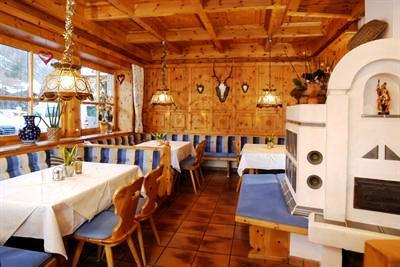 фото отеля Hotel Wiesenegg Saalbach-Hinterglemm