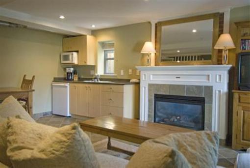 фото отеля Hycroft Suites