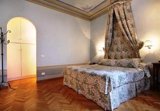 фото отеля Vipflorence Cimabue Apartment Florence