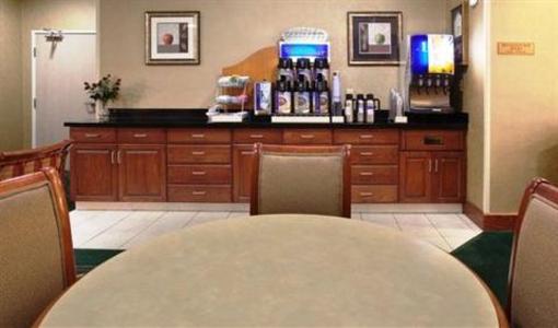 фото отеля Holiday Inn Express Greeley