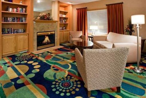 фото отеля Holiday Inn Express Hudson-I-94