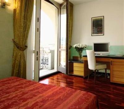фото отеля Hotel Firenze Como