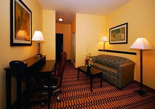 фото отеля Comfort Suites Simpsonville