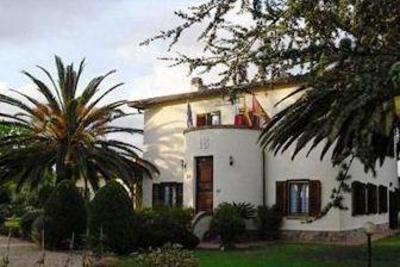 фото отеля Immobiliare Podere 13 Guest House Orbetello
