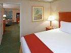 фото отеля Holiday Inn Express Woodbridge