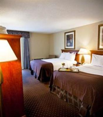 фото отеля Holiday Inn Columbus North I-185