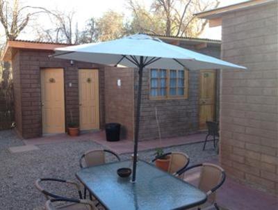 фото отеля Hostal Campo Base