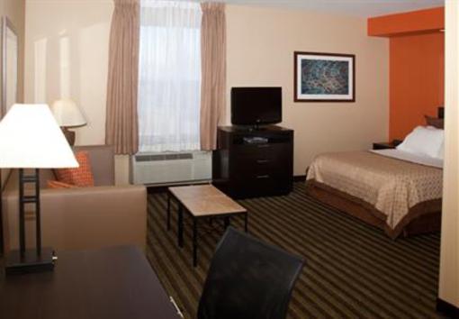 фото отеля Fairfield Inn & Suites Downtown Historic Main Street
